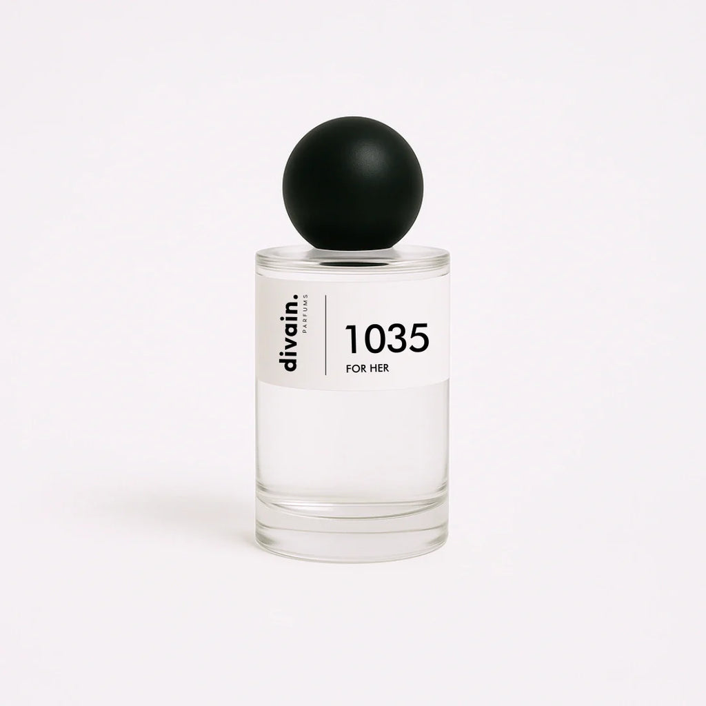 Divain women's equivalent perfume bottle.1035