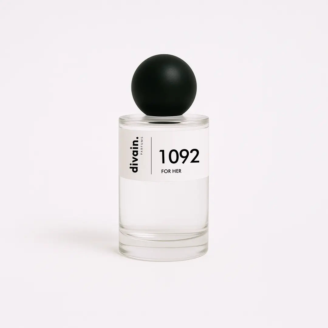 divain.1092 fragrance inspired by Versace Crystal Noir Parfum