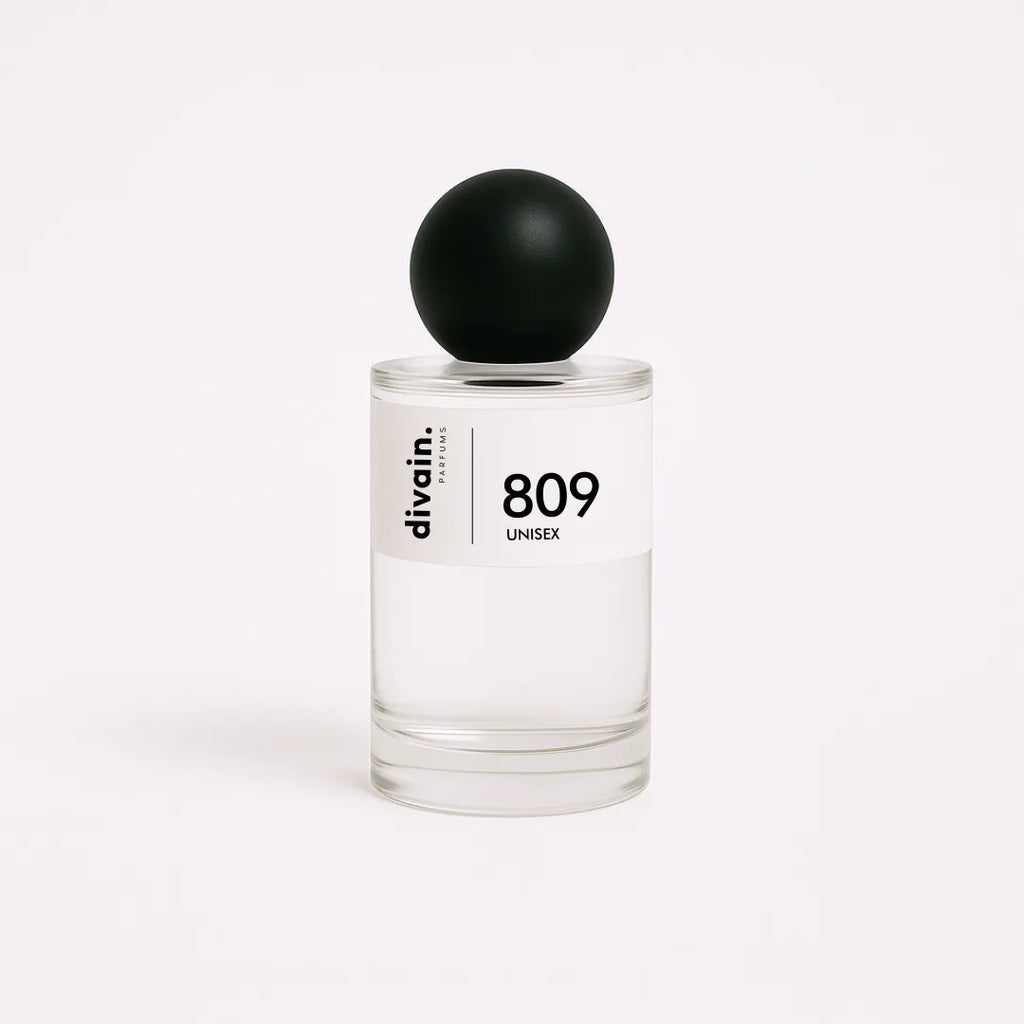Divain unisex equivalent cologne bottle. Musk