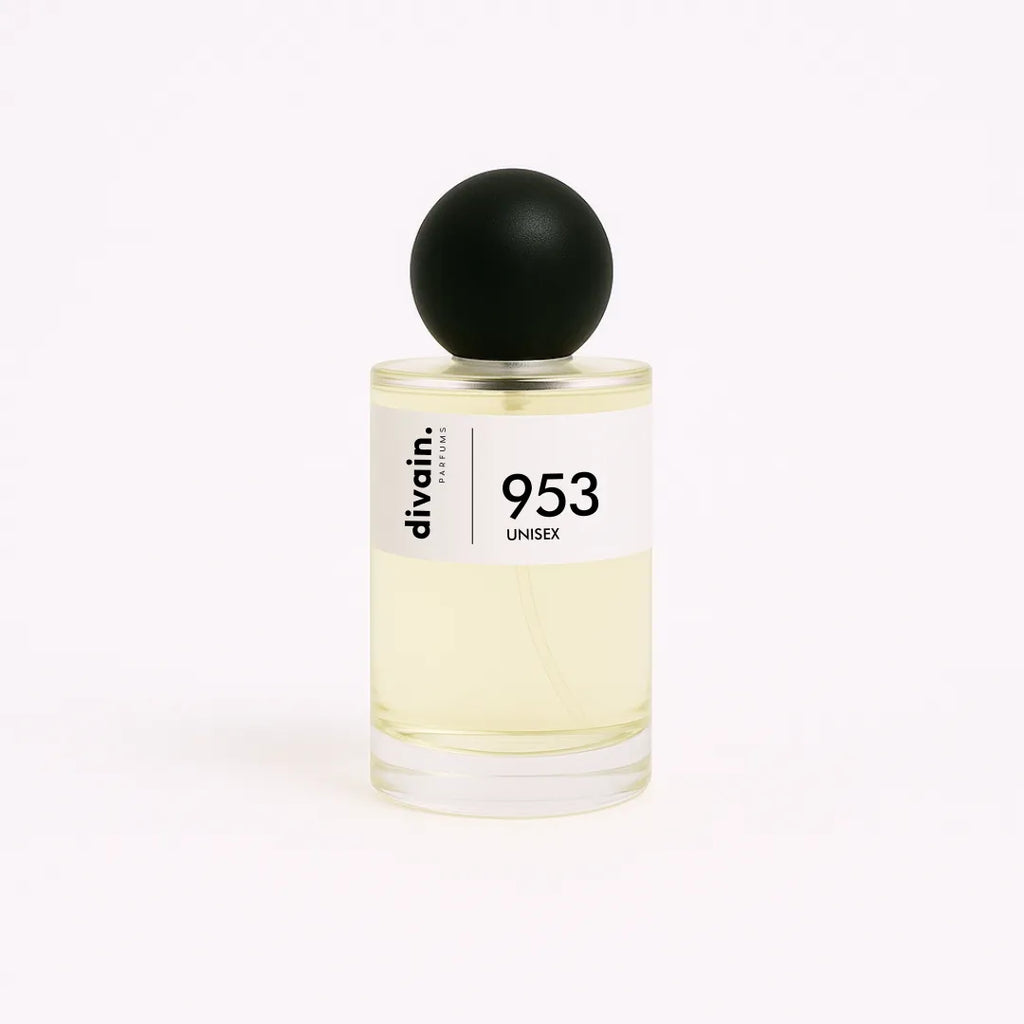 Unisex equivalent cologne bottle divain.953