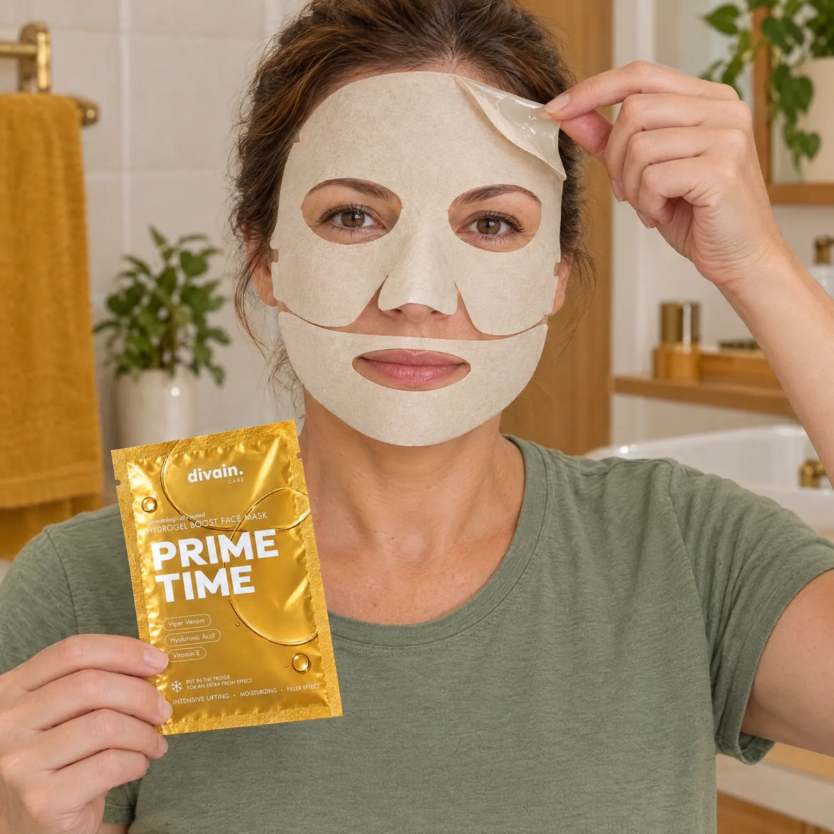 Prime Time Face Mask