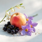 Peach, violet and blackcurrants representing the olfactory notes of the perfume.