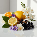 Lemon, orange blossom and blackcurrants represent the olfactory notes of the perfume.