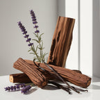 Lavender, vanilla and wood representing the olfactory notes of the perfume.