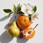Orange blossom, pear and vanilla representing the olfactory notes of the perfume.
